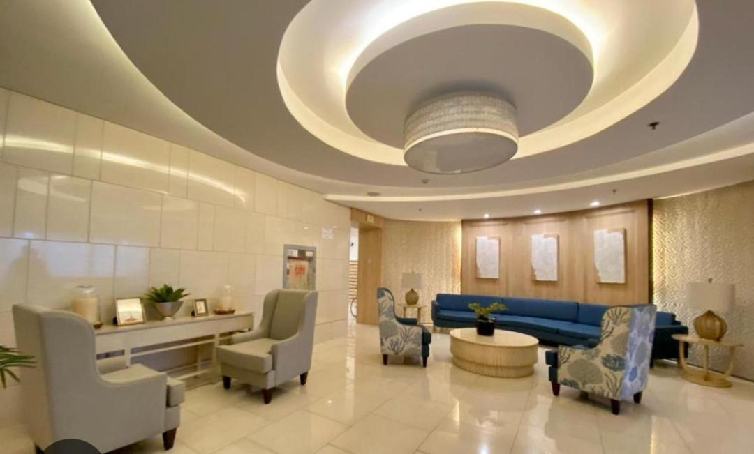 Shell Residences Moa Complex Pasay * Manila